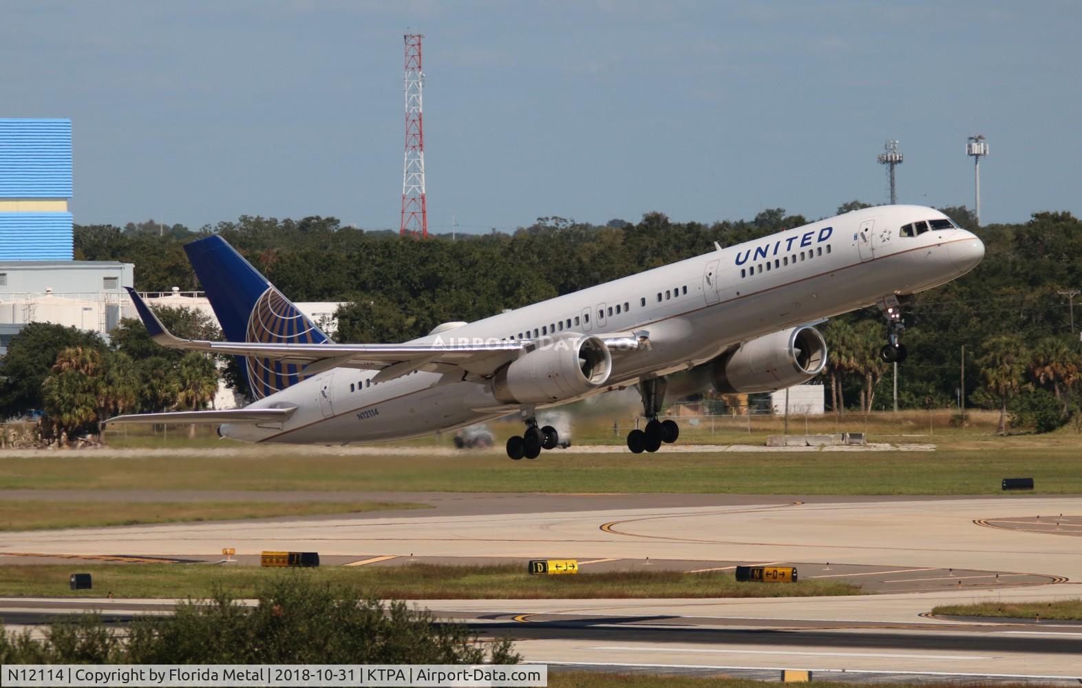 N12114, 1995 Boeing 757-224 C/N 27556, United 757-224