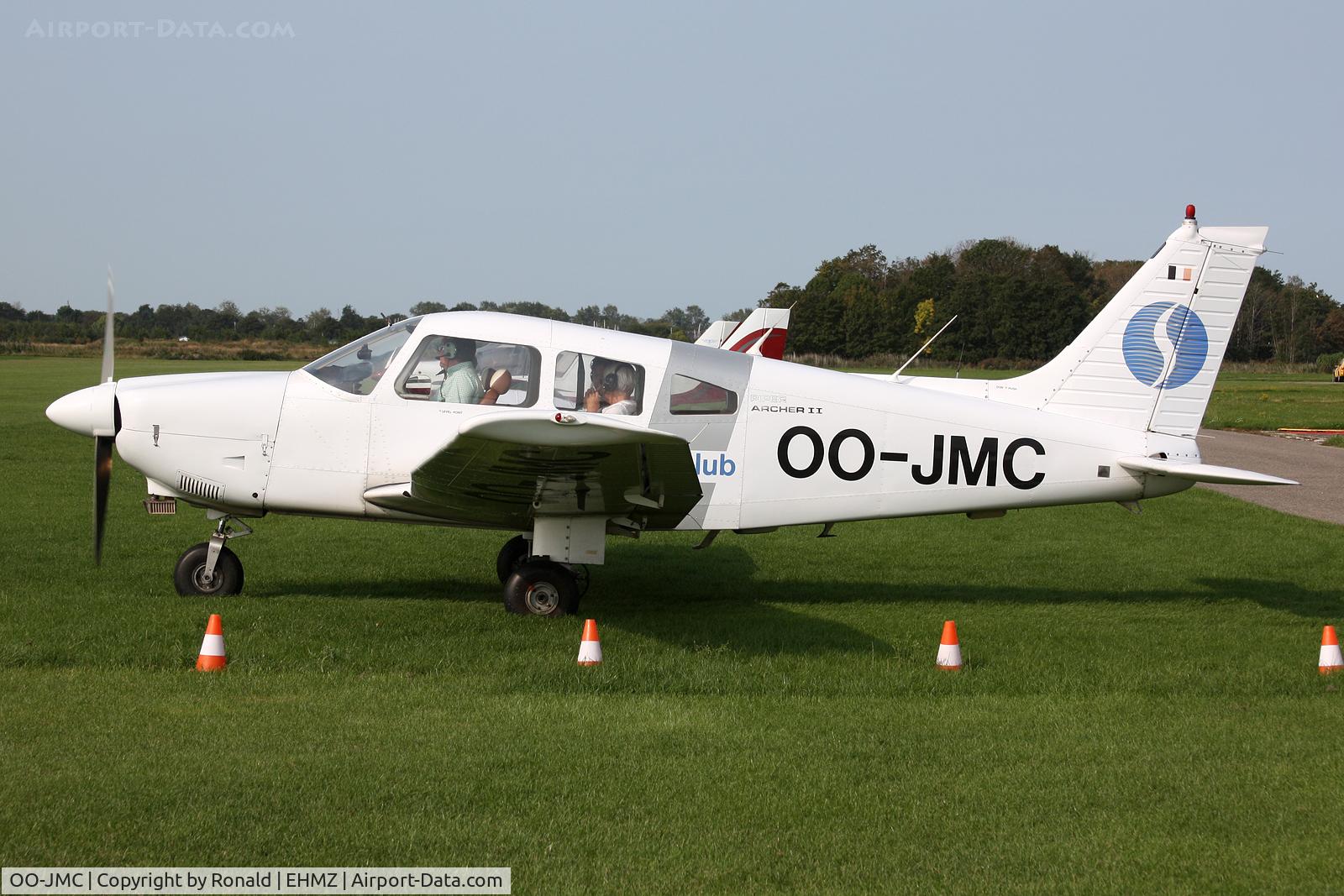 OO-JMC, 1979 Piper PA-28-181 C/N 28-7990550, taken at ehmz