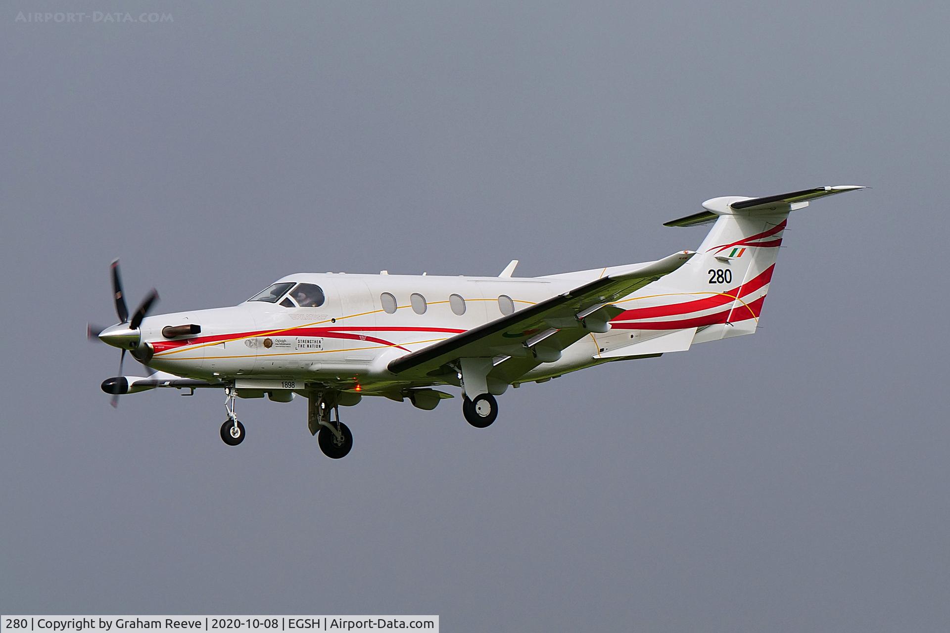 280, 2019 Pilatus PC-12/47E C/N 1898, Landing at Norwich.