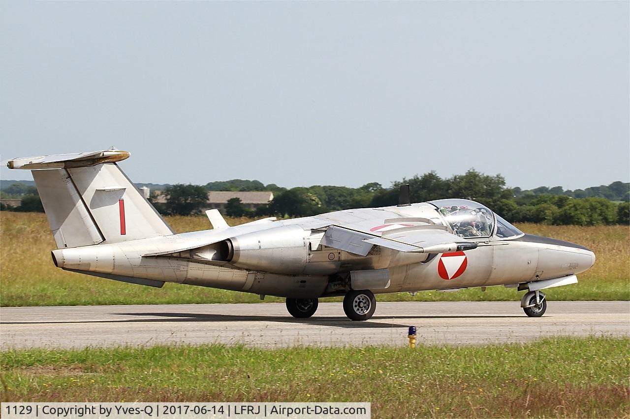 1129, Saab 105OE C/N 105429, Saab 105OE, Taxiing to flight line, Landivisiau Naval Air Base (LFRJ) Tiger Meet 2017
