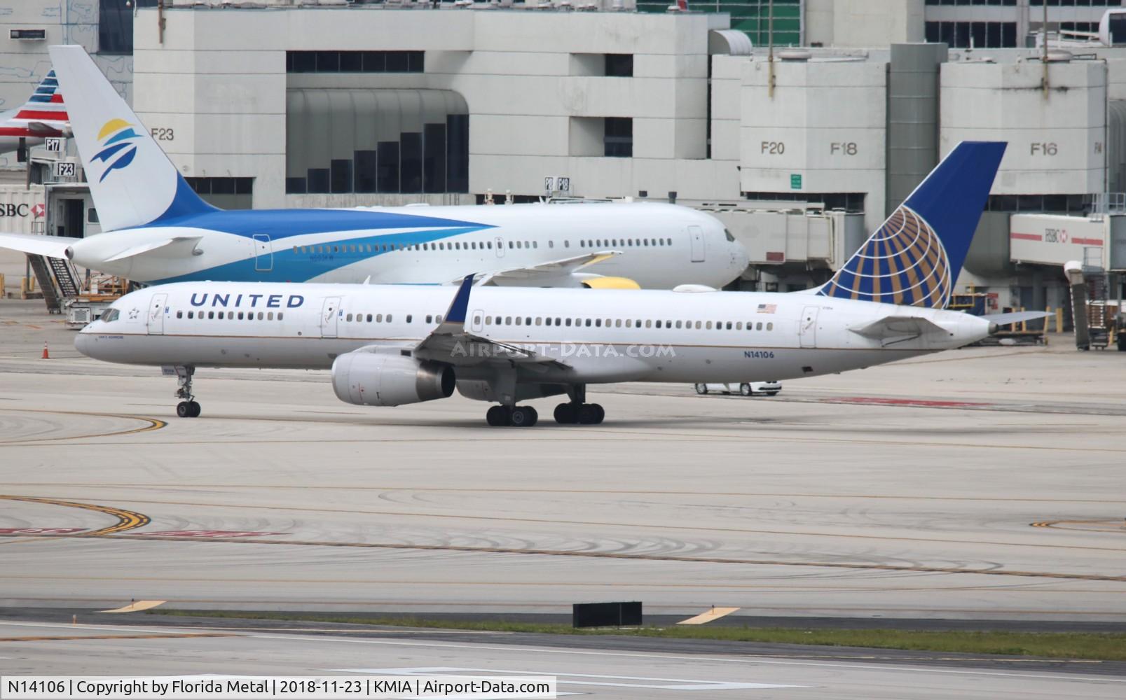 N14106, 1994 Boeing 757-224 C/N 27296, United 757-224