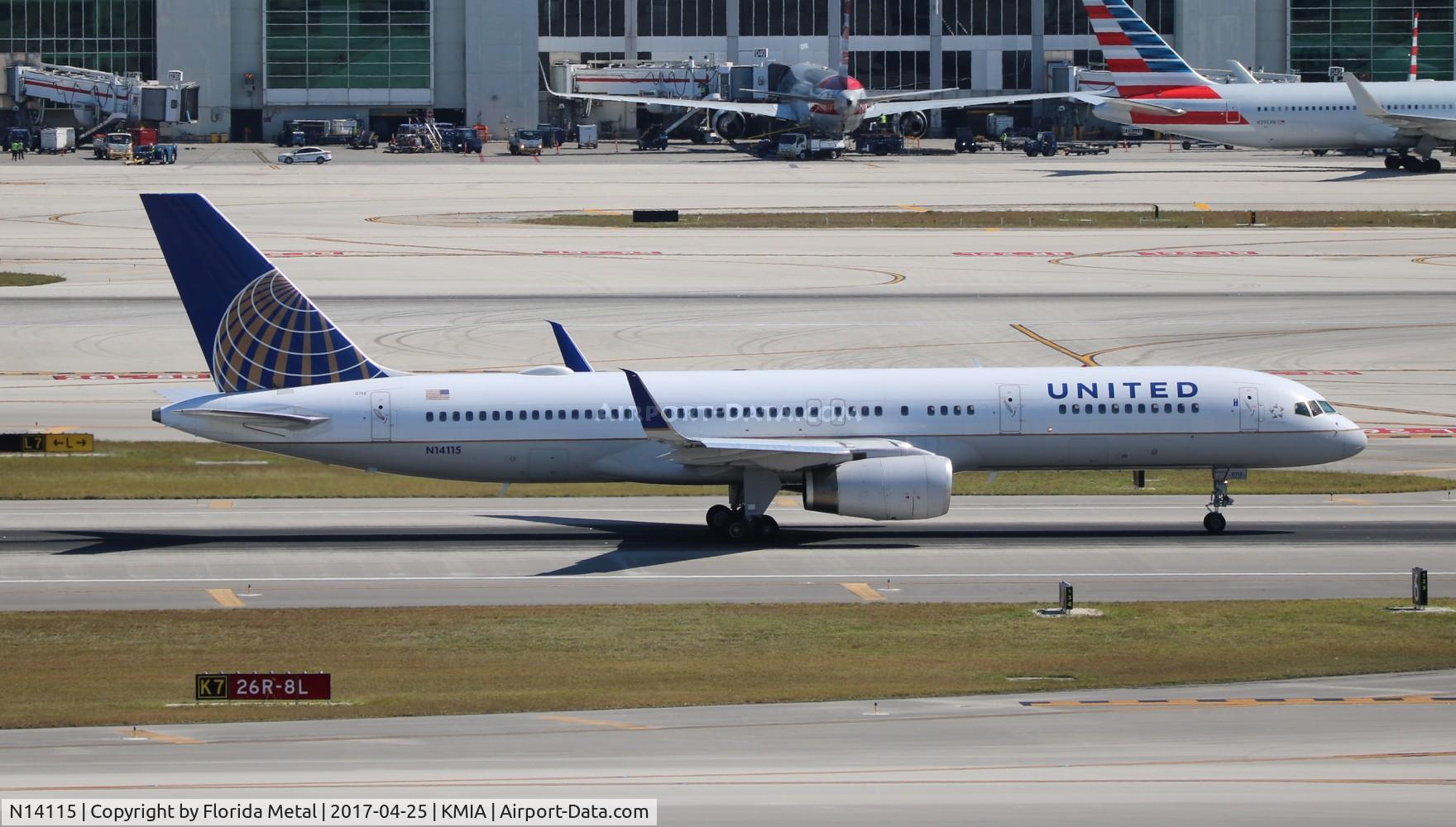 N14115, 1995 Boeing 757-224 C/N 27557, United 757-224
