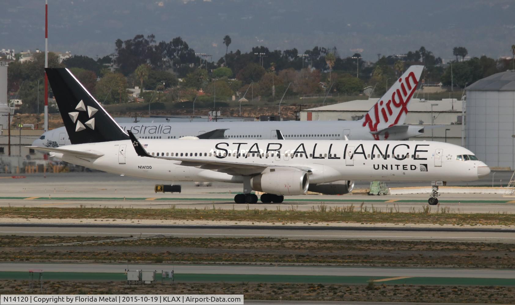 N14120, 1997 Boeing 757-224 C/N 27562, United 757-224