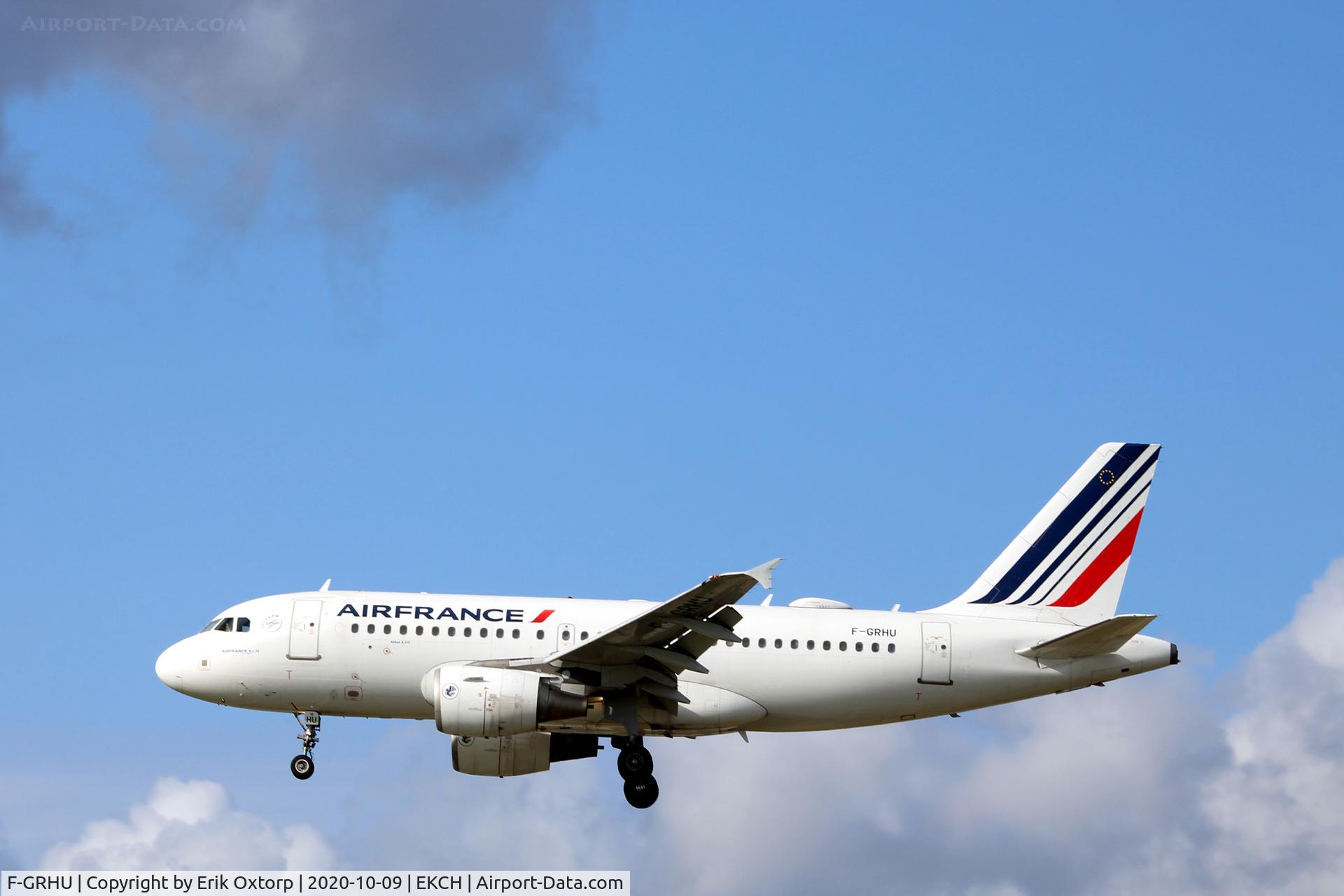 F-GRHU, 2001 Airbus A319-111 C/N 1471, F-GRHU landing rw 22L