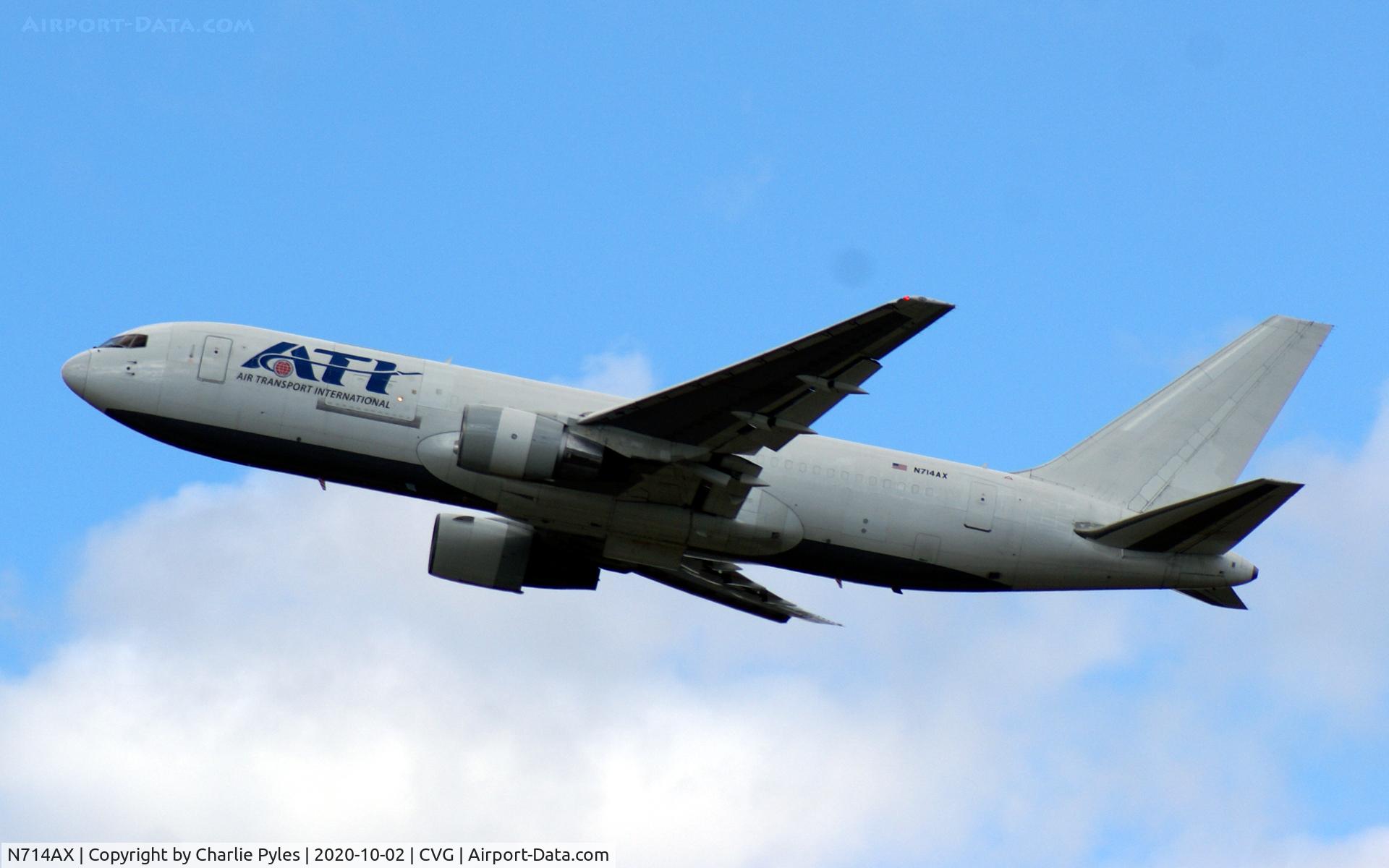 N714AX, 1983 Boeing 767-223 C/N 22314, ex N308AA of American then C-GKLY of Cargojet Airways 
  and Dog sled team of First Air (Aircraft One)