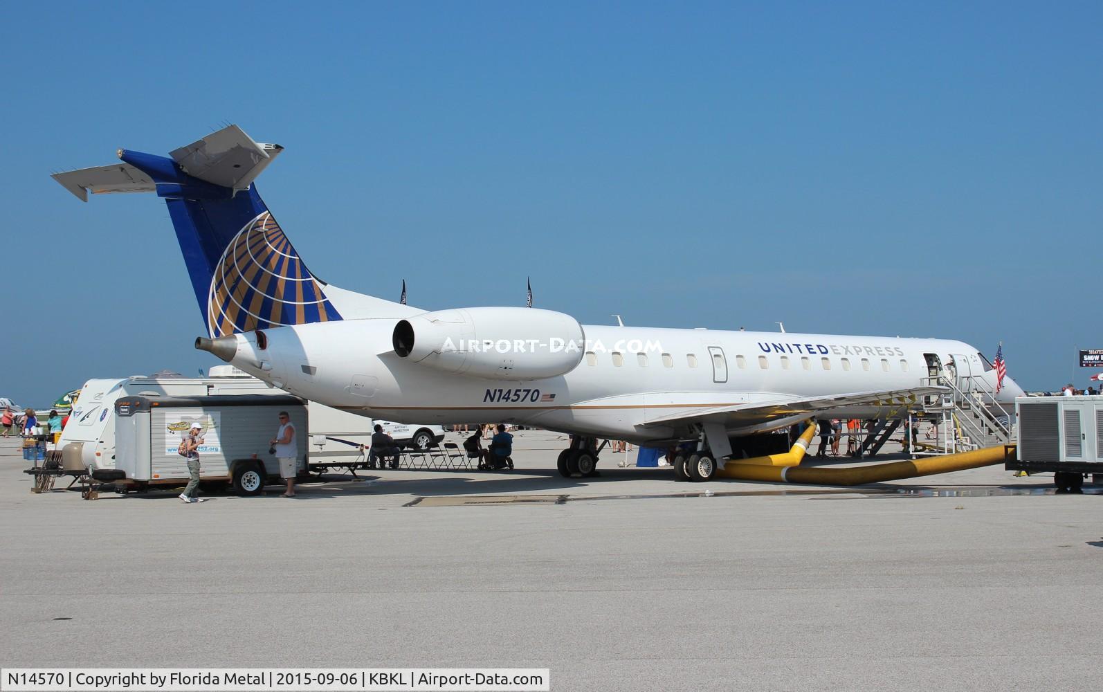 N14570, 2002 Embraer ERJ-145LR (EMB-145LR) C/N 145632, United Express ERJ-145LR