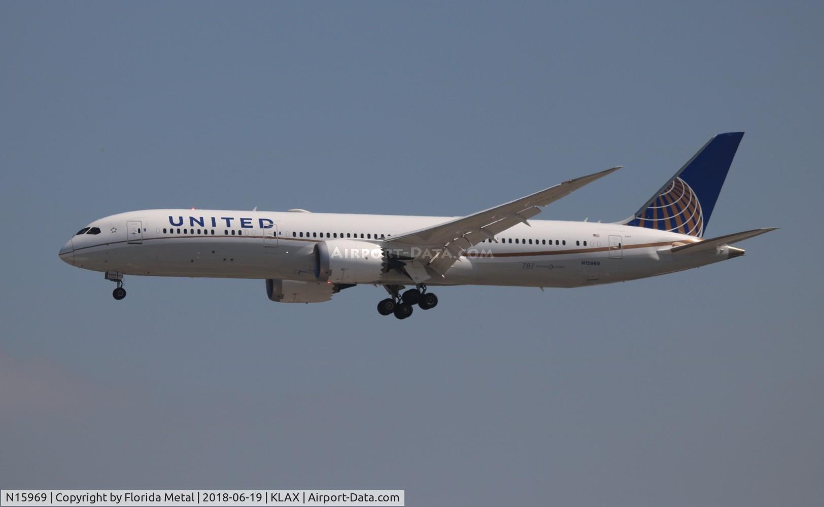 N15969, 2017 Boeing 787-9 Dreamliner C/N 60142, United 787-9