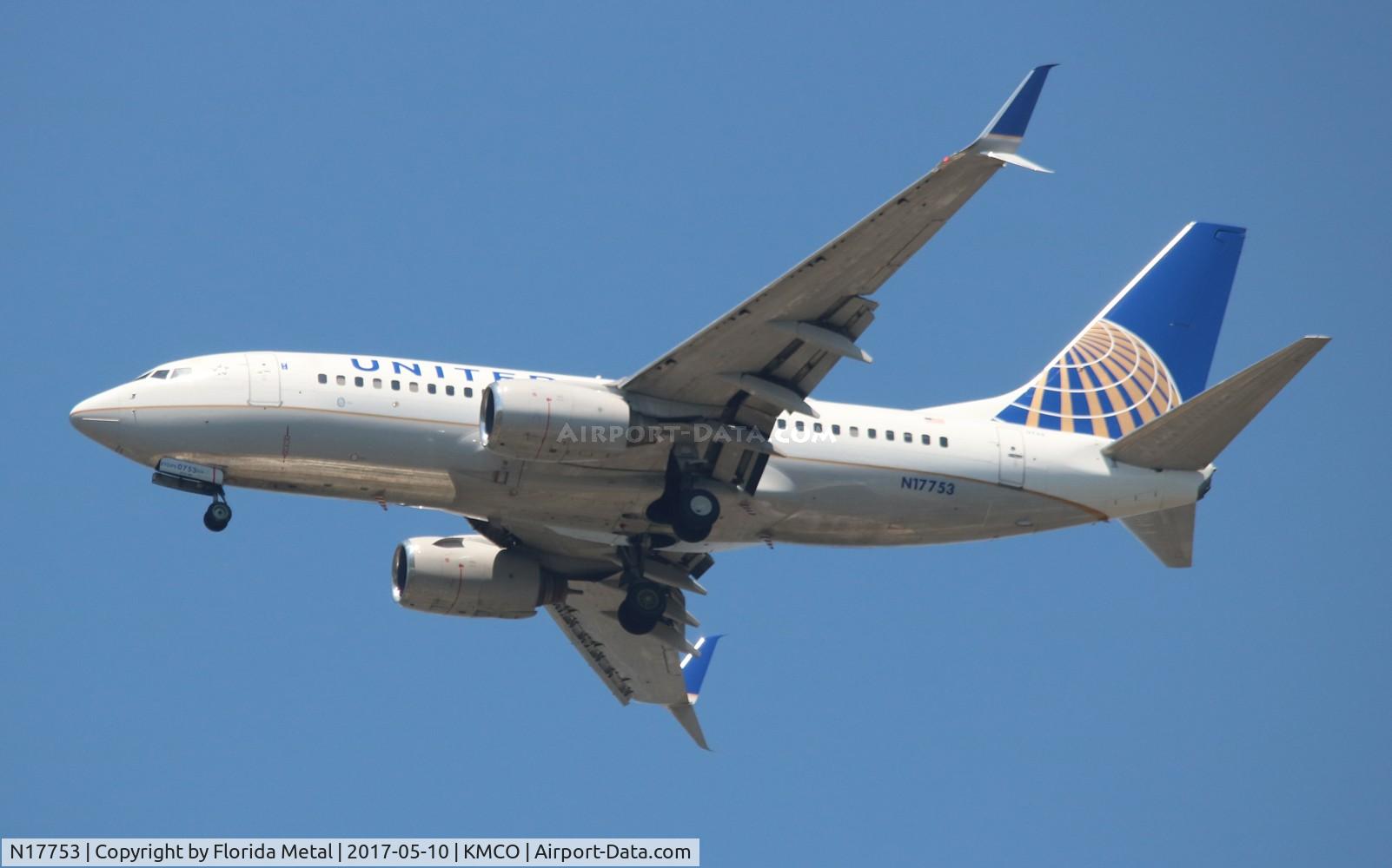 N17753, 2002 Boeing 737-7V3 C/N 30463, United