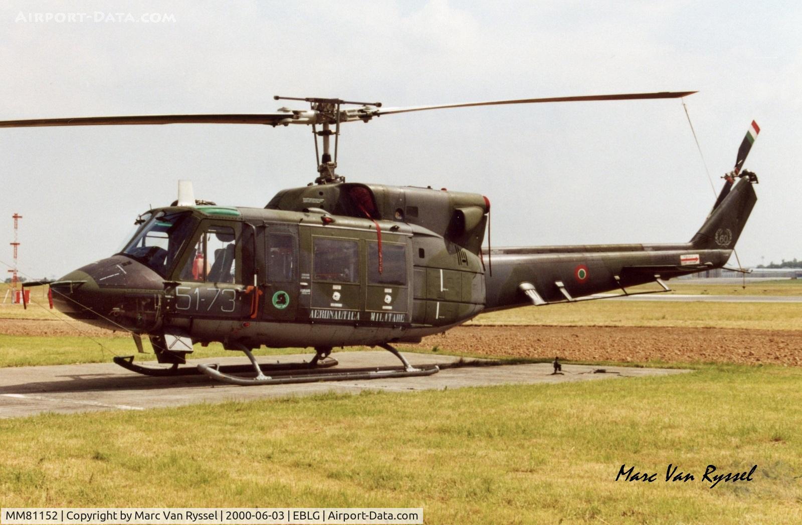 MM81152, Agusta AB-212AM C/N 5809, Heli Days Bierset 2000.