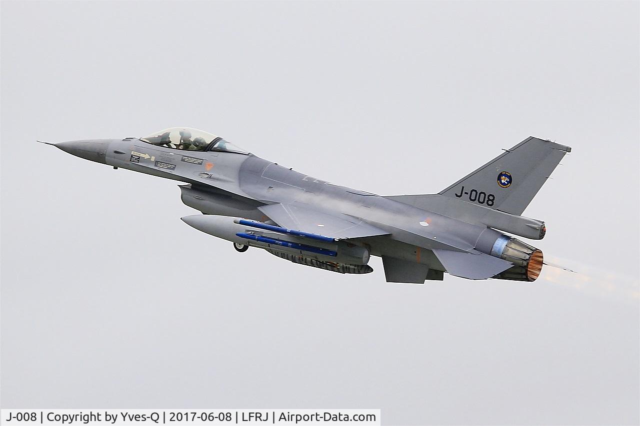 J-008, General Dynamics F-16AM Fighting Falcon C/N 6D-164, General Dynamics F-16AM Fighting Falcon, Climbing from rwy 26, Landivisiau Naval Air Base (LFRJ) Tiger Meet 2017