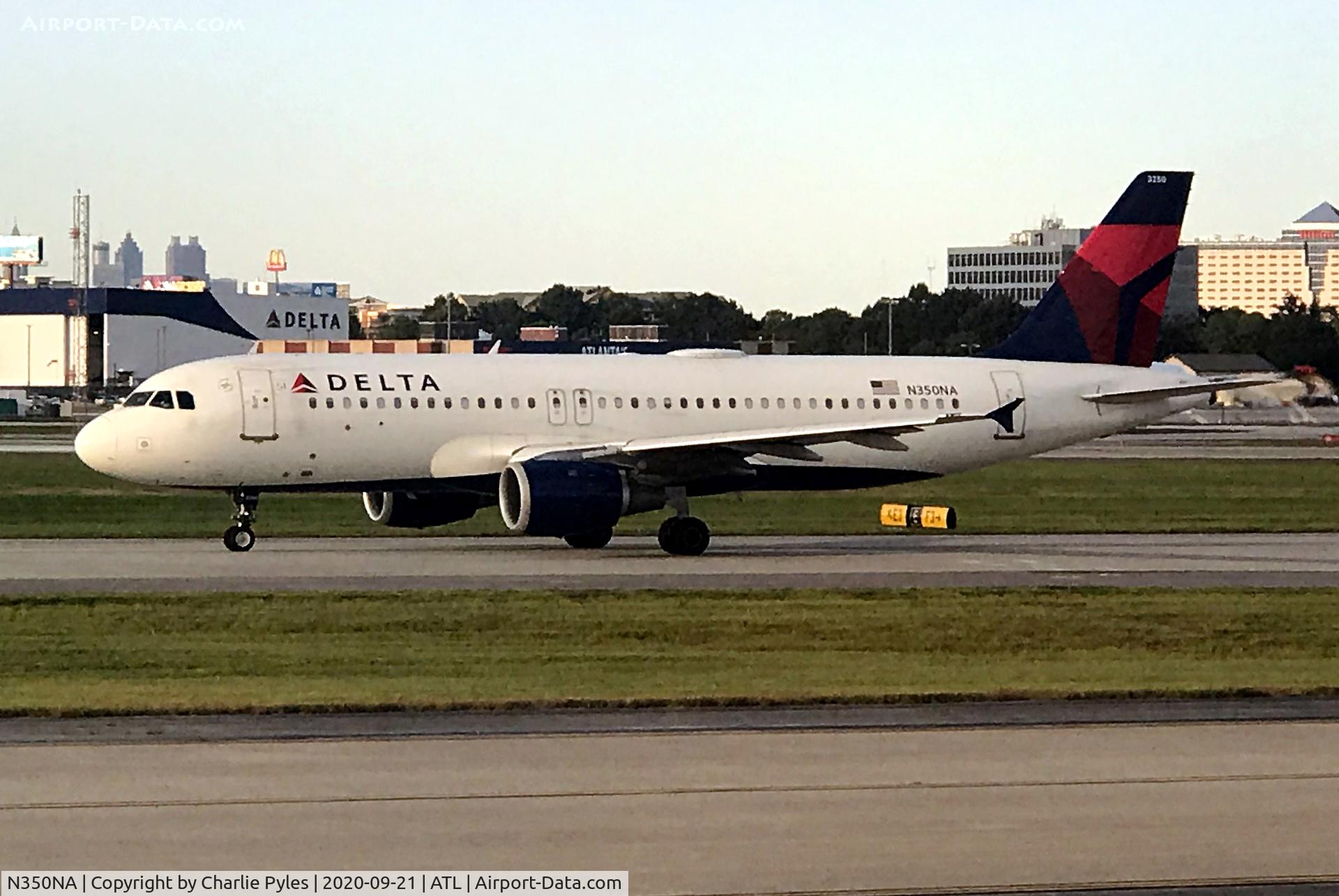 N350NA, 1993 Airbus A320-212 C/N 418, From end of B Concourse
