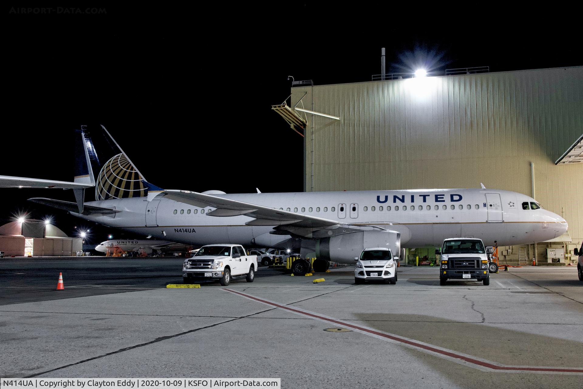 N414UA, 1994 Airbus A320-232 C/N 0472, SFO 2020.