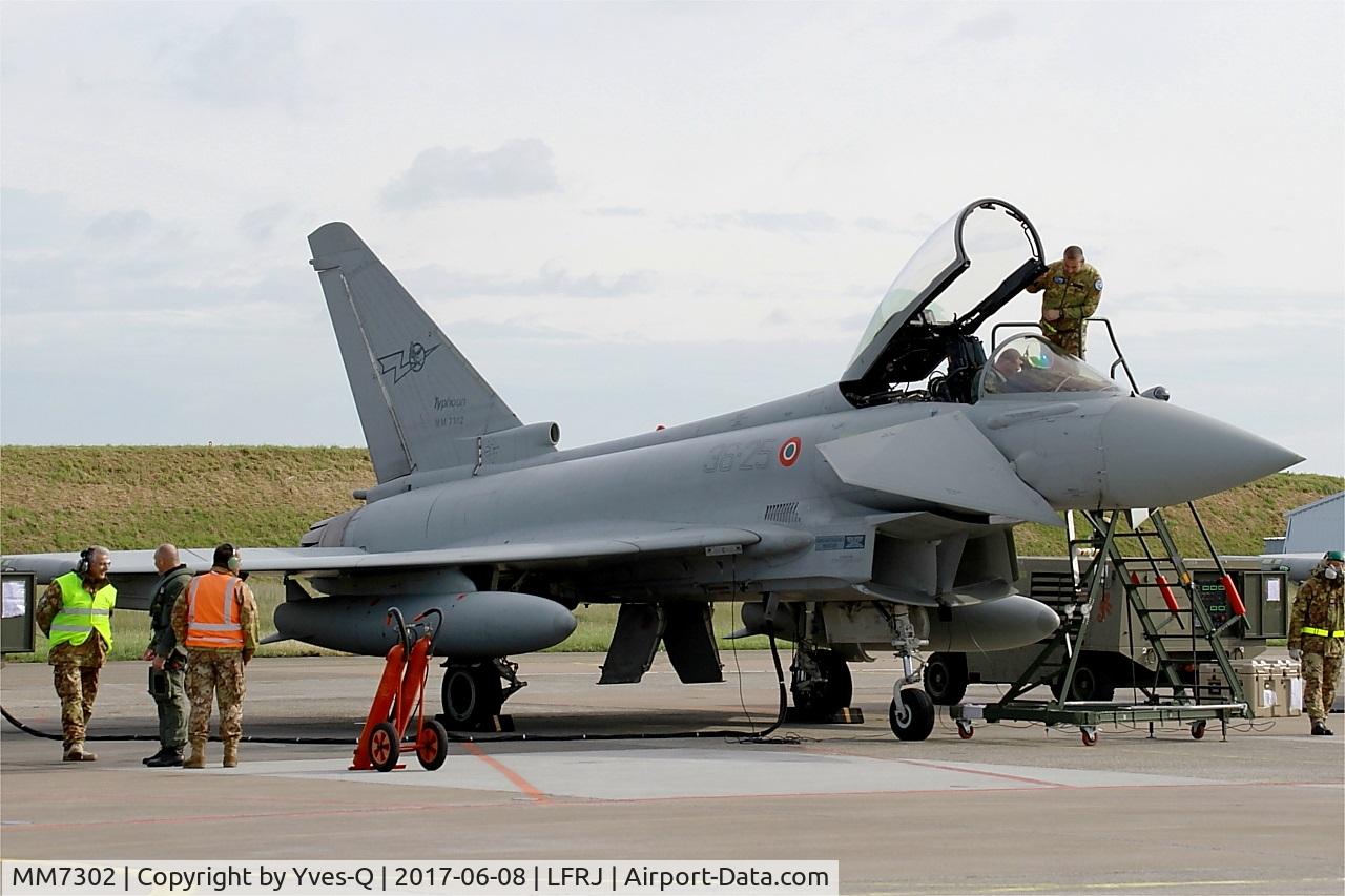 MM7302, Eurofighter EF-2000 Typhoon S C/N IS034, Eurofighter EF-2000 Typhoon S, Flight line, Landivisiau Naval Air Base (LFRJ) Tiger Meet 2017
