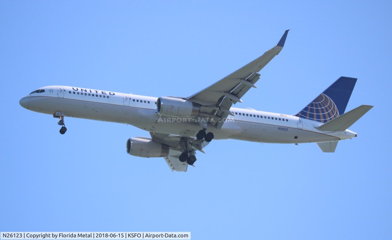 N26123, 1997 Boeing 757-224 C/N 28966, United 757-224