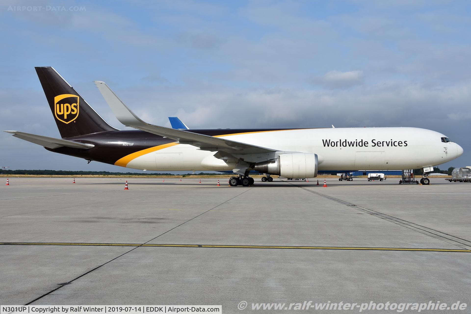 N301UP, 1995 Boeing 767-34AFER C/N 27239, Boeing 767-34AFER - 5X UPS United Parcel Service UPS - 27239 - N301UP - 14.07.2019 - CGN