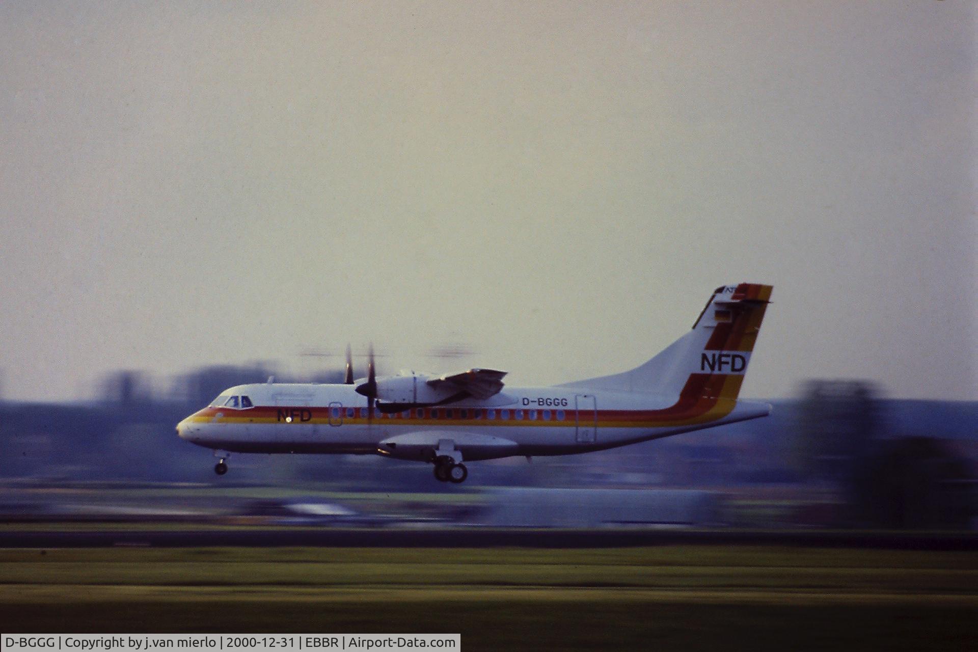 D-BGGG, 1989 ATR 42-300 C/N 148, Landing EBBR 25L by sunset late '90s scan from slide