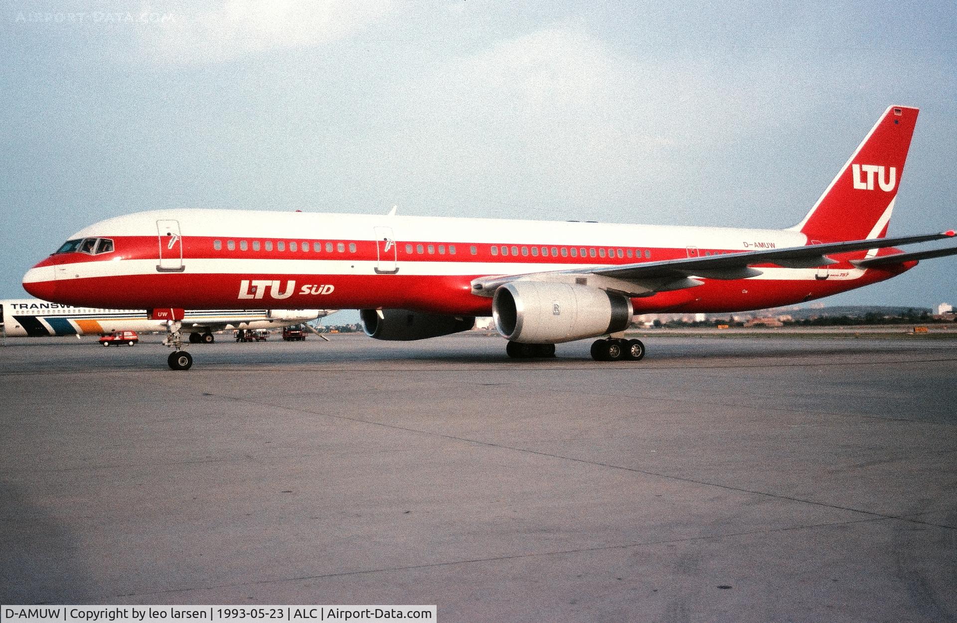 D-AMUW, 1987 Boeing 757-2G5 C/N 23929, Alicante 23.5.1993