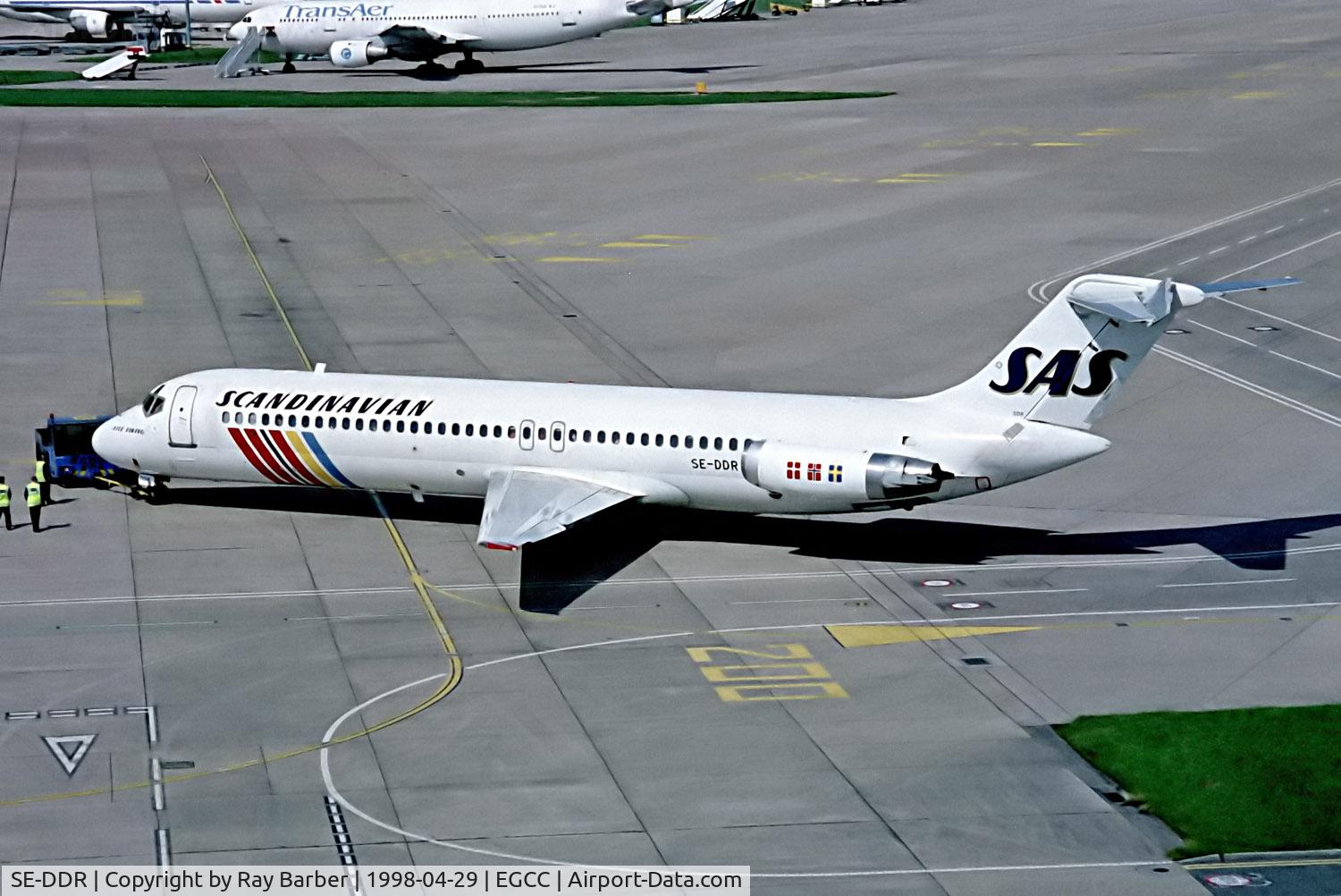 SE-DDR, 1976 Douglas DC-9-41 C/N 47750, SE-DDR   McDonnell Douglas DC-9-41 [47750] (Scandinavian Airlines System) Manchester-Ringway~G @ 29/04/1998