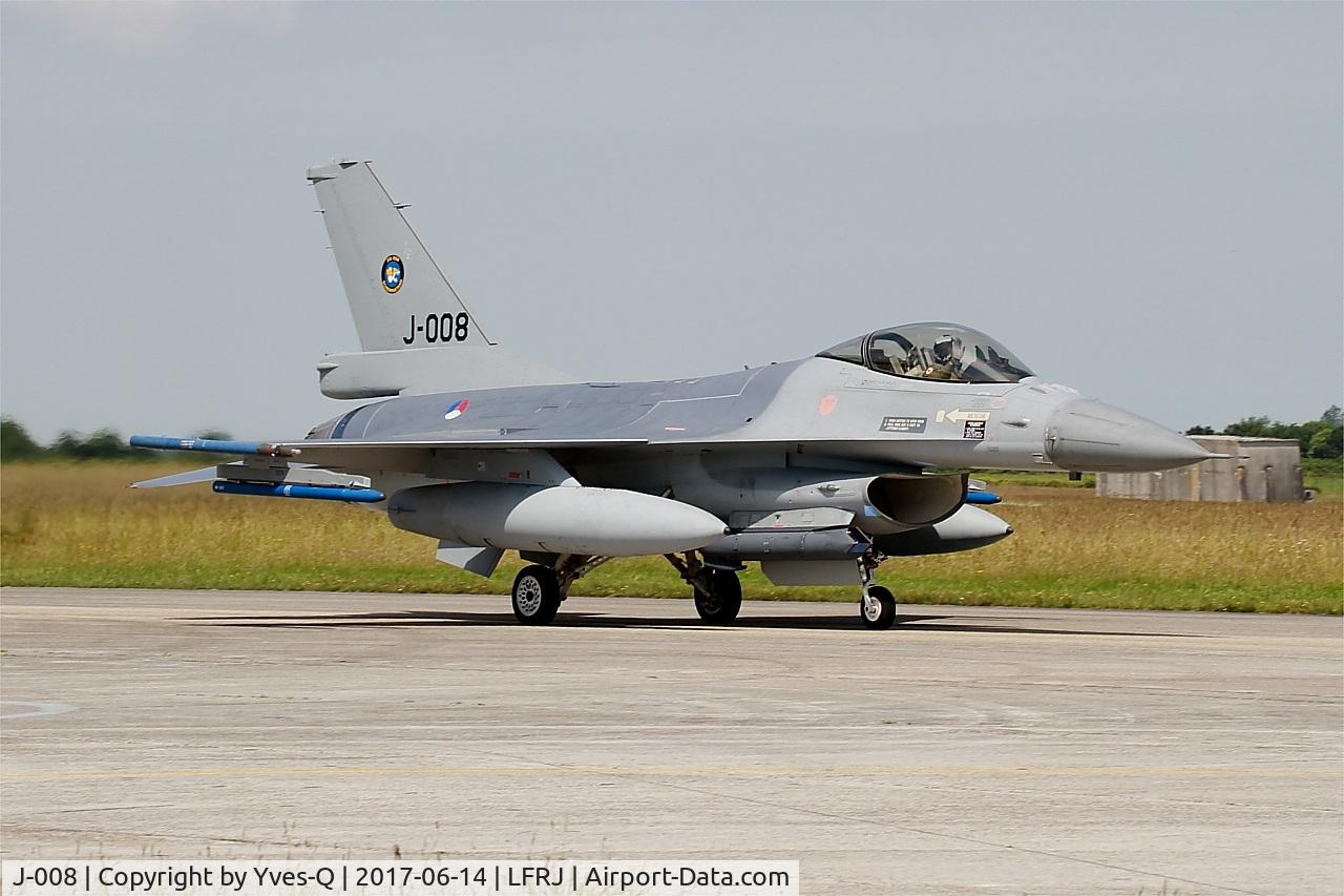 J-008, General Dynamics F-16AM Fighting Falcon C/N 6D-164, General Dynamics F-16AM Fighting Falcon, Taxiing to flight line, Landivisiau Naval Air Base (LFRJ) Tiger Meet 2017