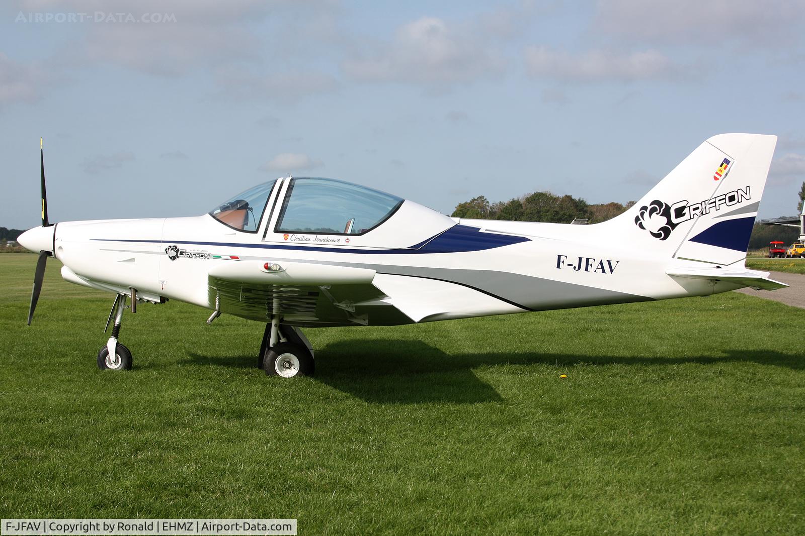 F-JFAV, Alpi P300 C/N unknown, et ehmz