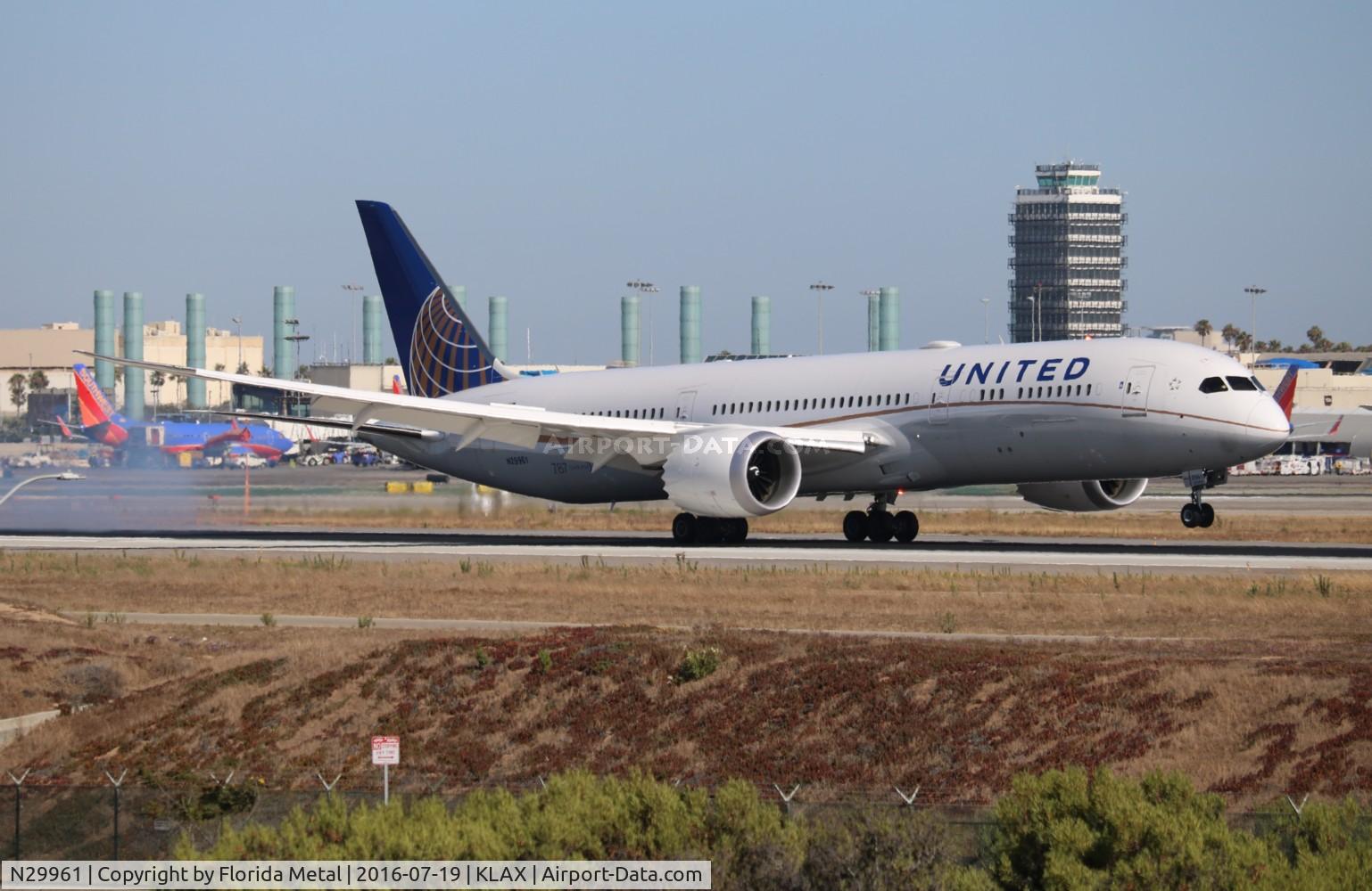 N29961, 2015 Boeing 787-9 Dreamliner Dreamliner C/N 37811, United 787-9