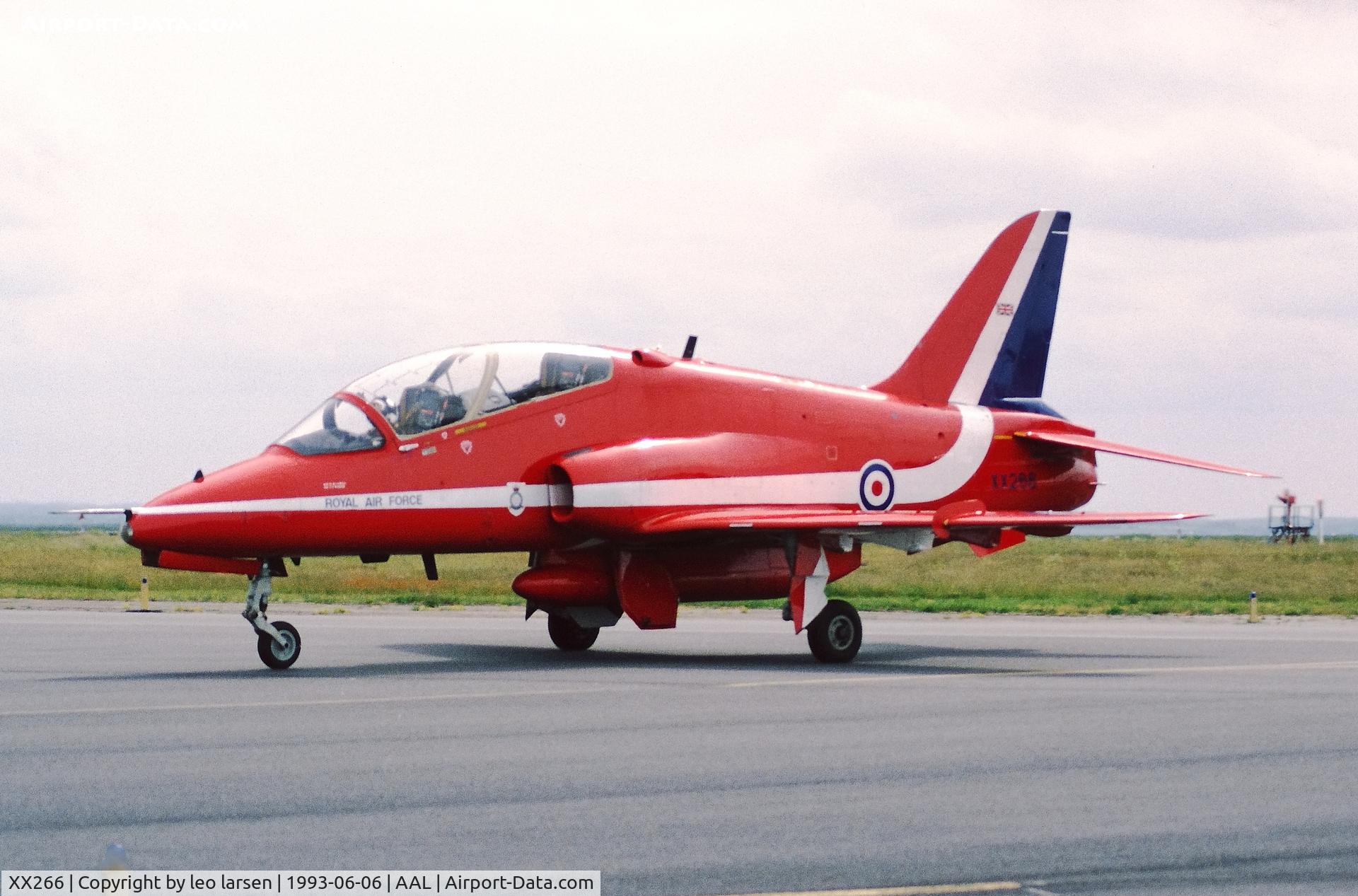 XX266, 1979 Hawker Siddeley Hawk T.1A C/N 102/312102, Aalborg 6.6.19933