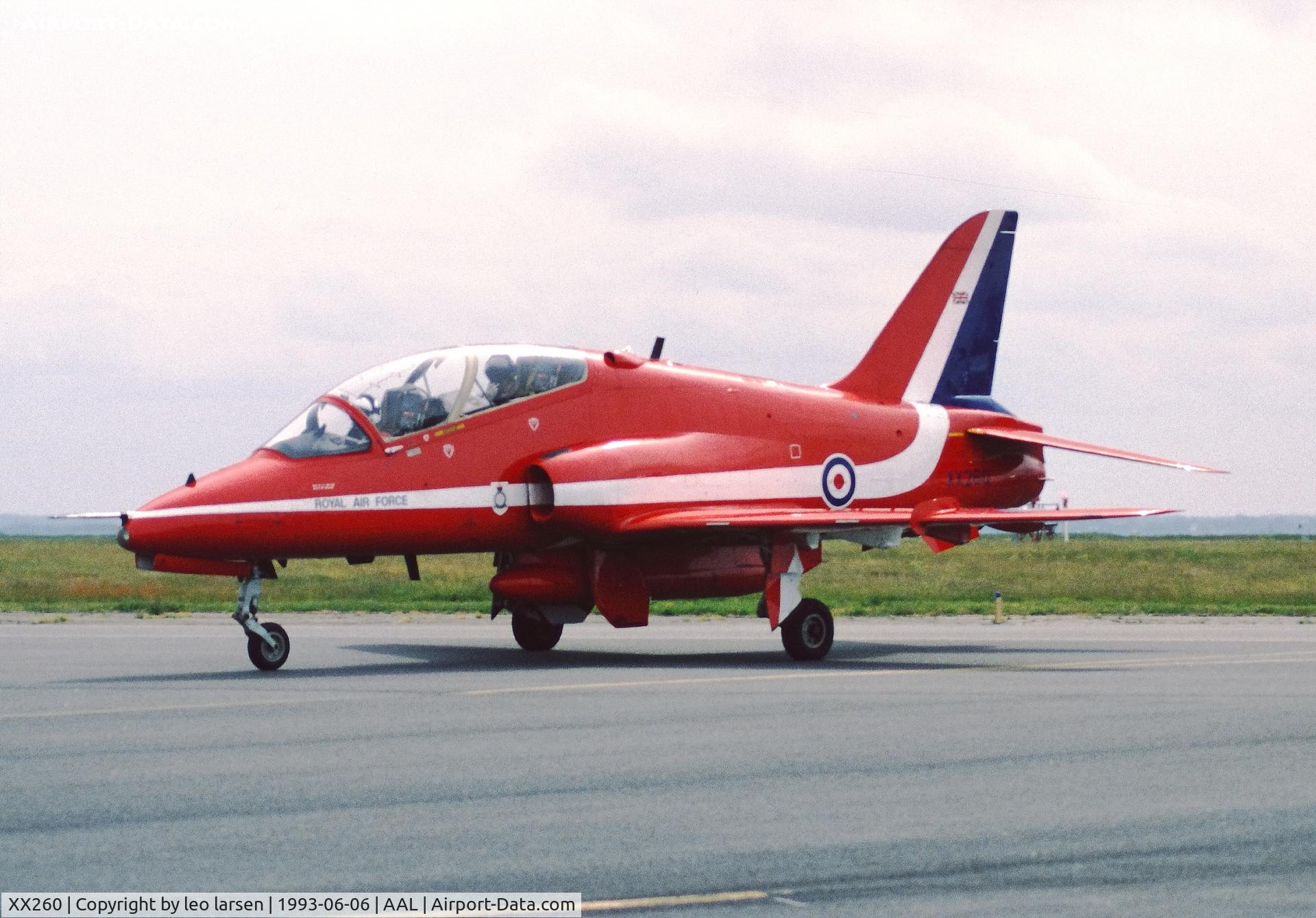 XX260, 1978 Hawker Siddeley Hawk T.1A C/N 096/312096, Aalborg 6.6.1993