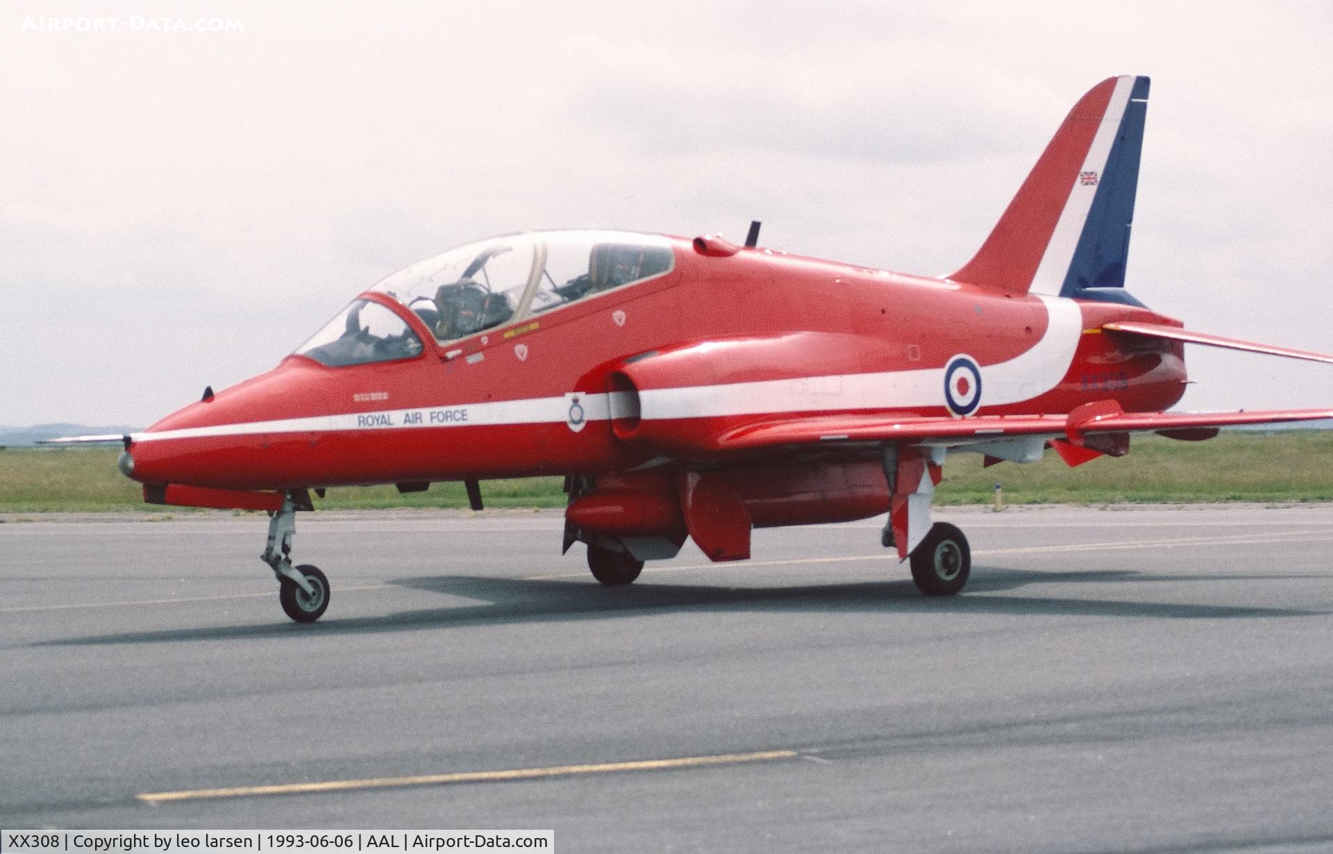 XX308, 1980 Hawker Siddeley Hawk T.1 C/N 143/312133, Aalborg 6.6.1993
