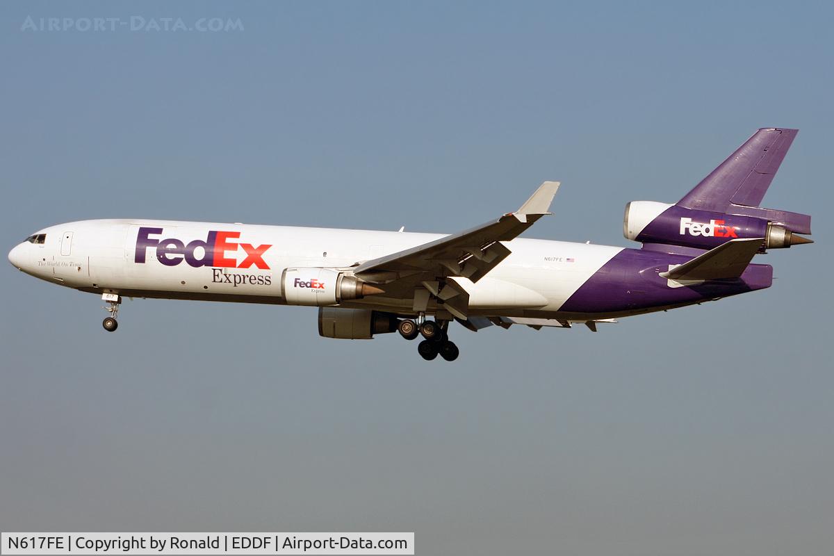N617FE, 1995 McDonnell Douglas MD-11F C/N 48748, at fra