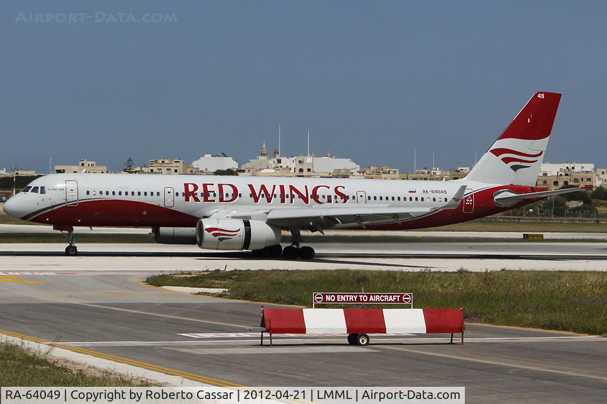 RA-64049, 2009 Tupolev Tu-204-100 C/N 145074-64049, Runway 31