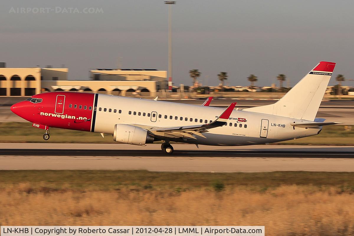 LN-KHB, 1998 Boeing 737-31S C/N 29264, Runway 31