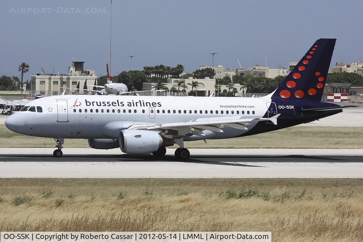 OO-SSK, 2000 Airbus A319-112 C/N 1336, Runway 31