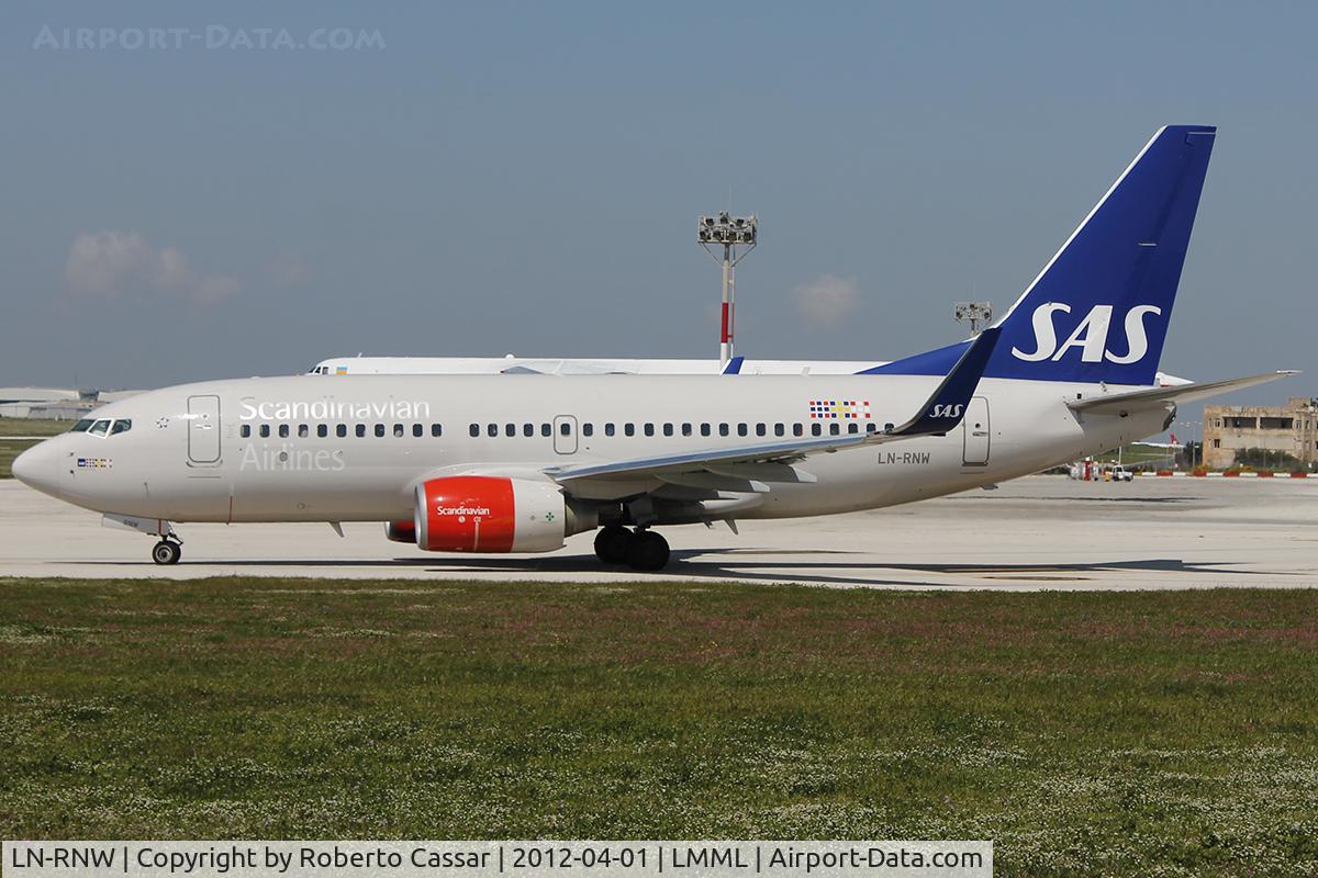 LN-RNW, 2010 Boeing 737-783 C/N 34549, Park 9