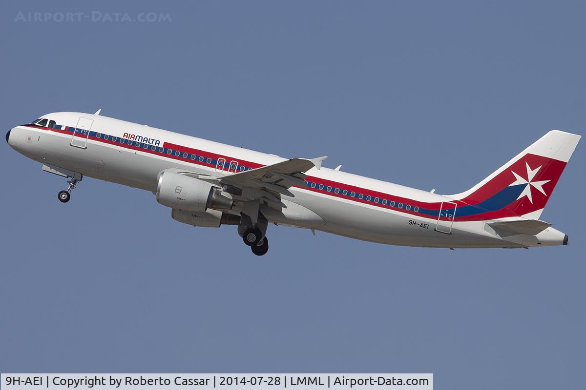 9H-AEI, 2004 Airbus A320-214 C/N 2189, Runway 31