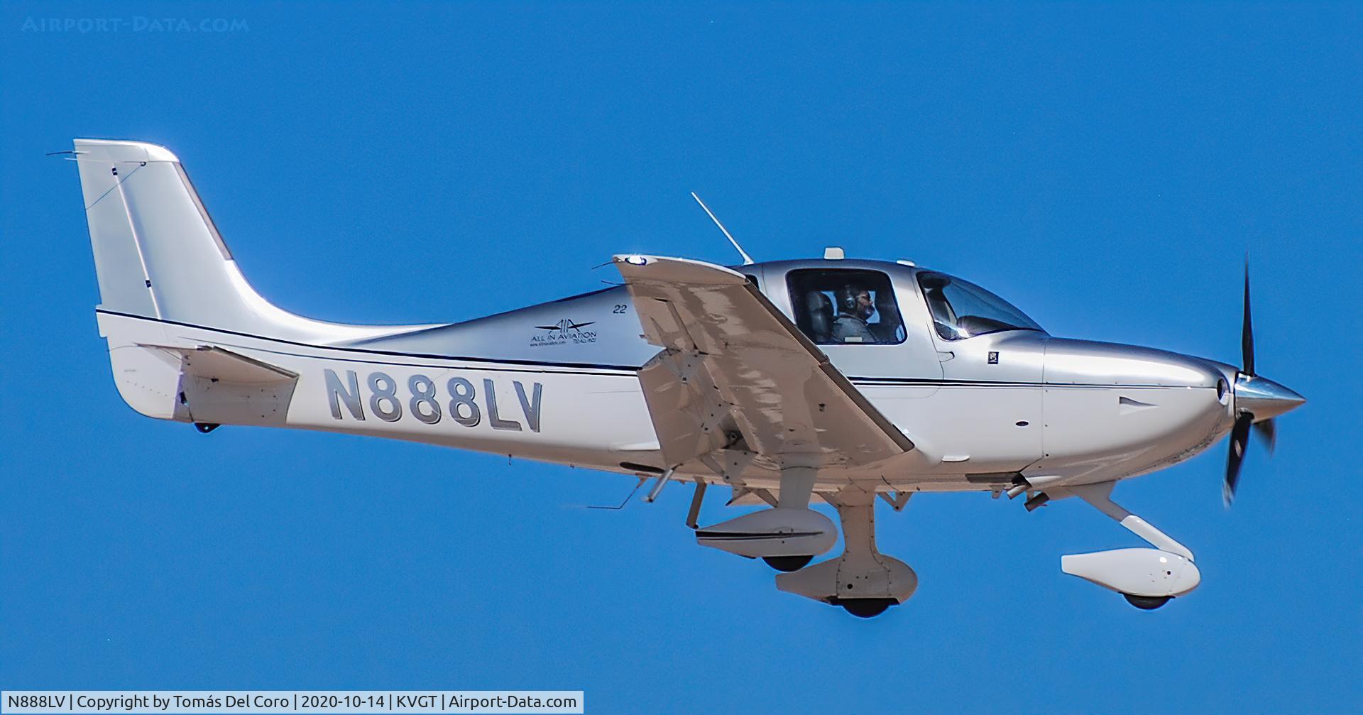 N888LV, 2016 Cirrus SR22 C/N 4355, N888LV  Cirrus SR22 s/n 4355 - North Las Vegas Airport  KVGT
Photo: Tomás Del Coro
October 14, 2020