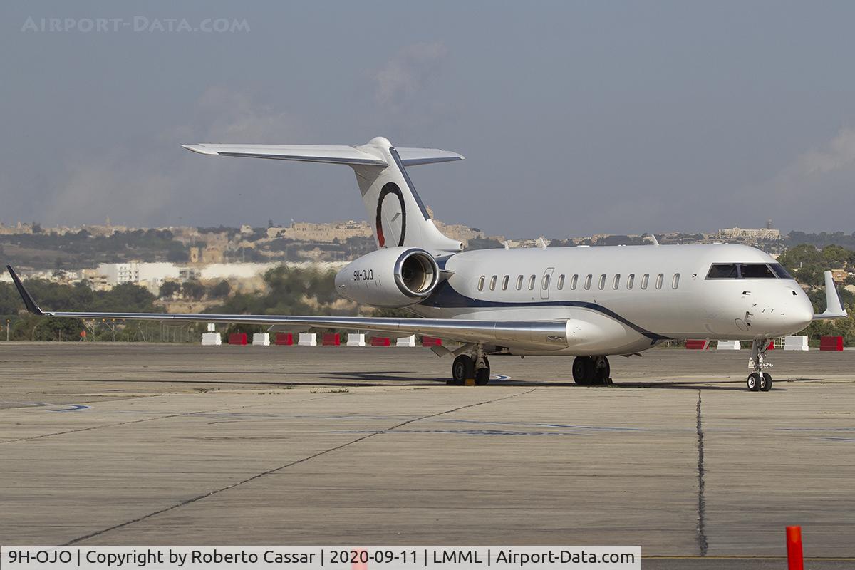 9H-OJO, 2015 Bombardier BD-700-1A10 Global 6000 C/N 9740, Park 2