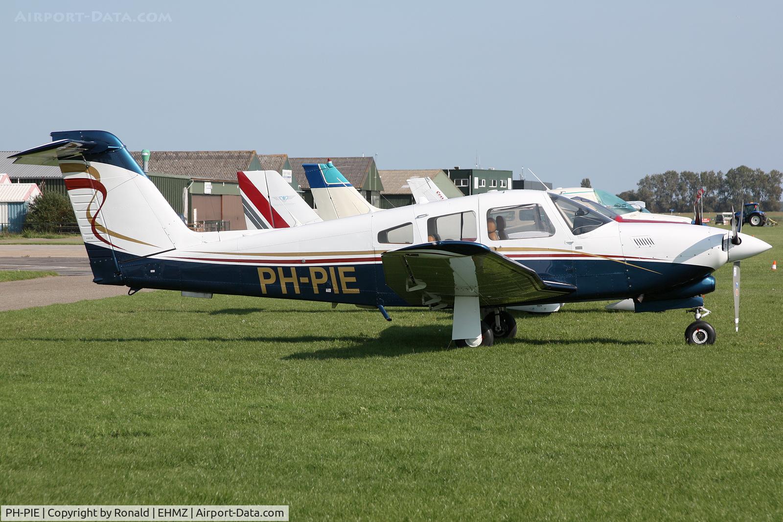 PH-PIE, 1984 Piper PA-28RT-201T Turbo Arrow IV C/N 28R-8031165, at ehmz