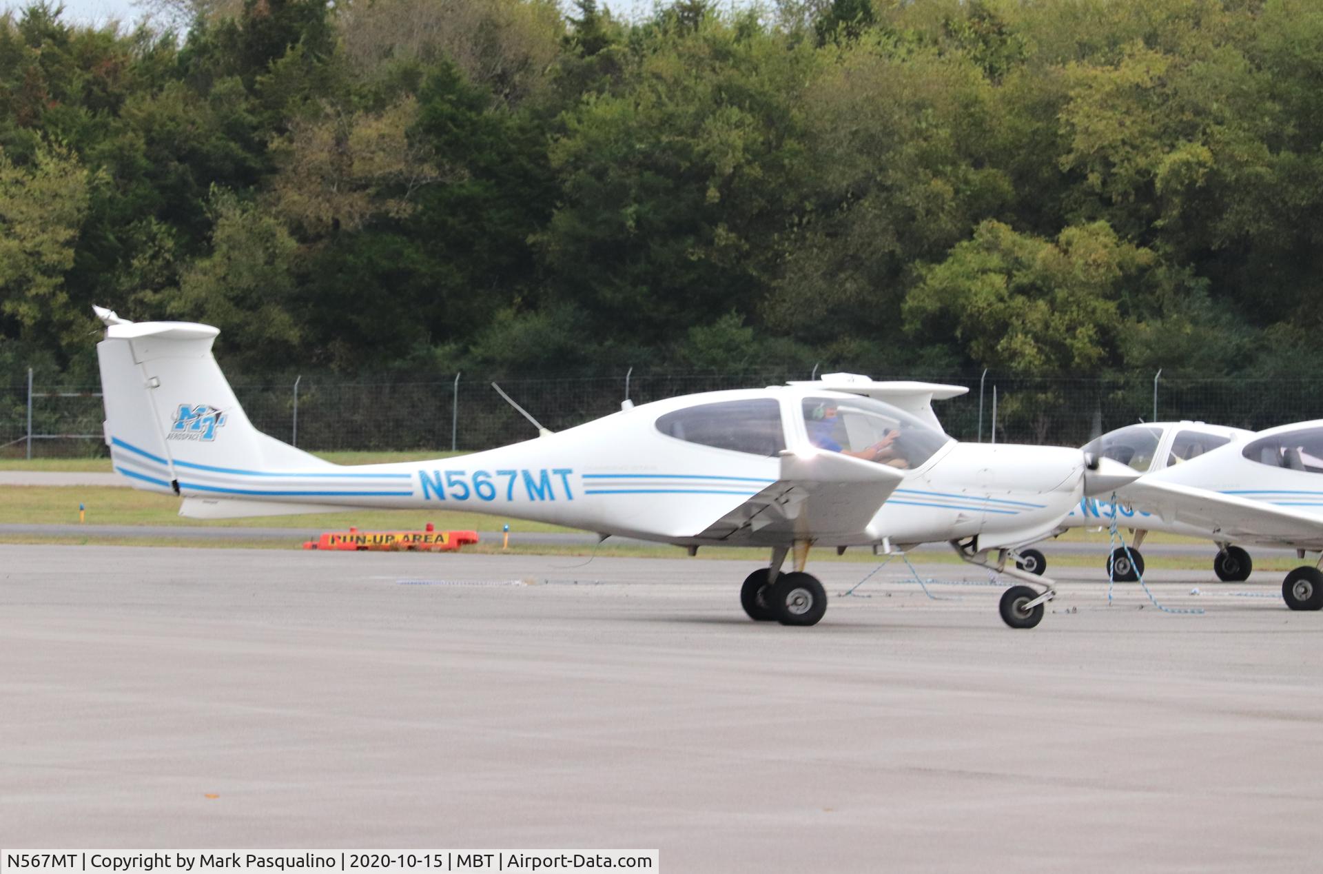 N567MT, 2003 Diamond DA-40 Diamond Star C/N 40.308, Diamond DA 40