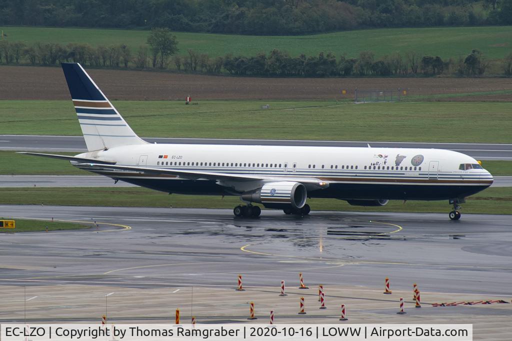 EC-LZO, 1995 Boeing 767-35D/ER C/N 27902, Privilege Style Boeing 767-300ER