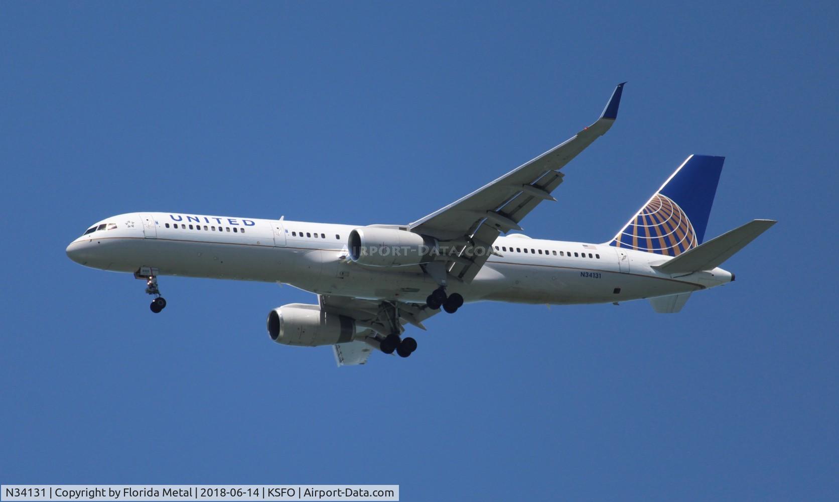 N34131, 1998 Boeing 757-224 C/N 28971, United 757-224