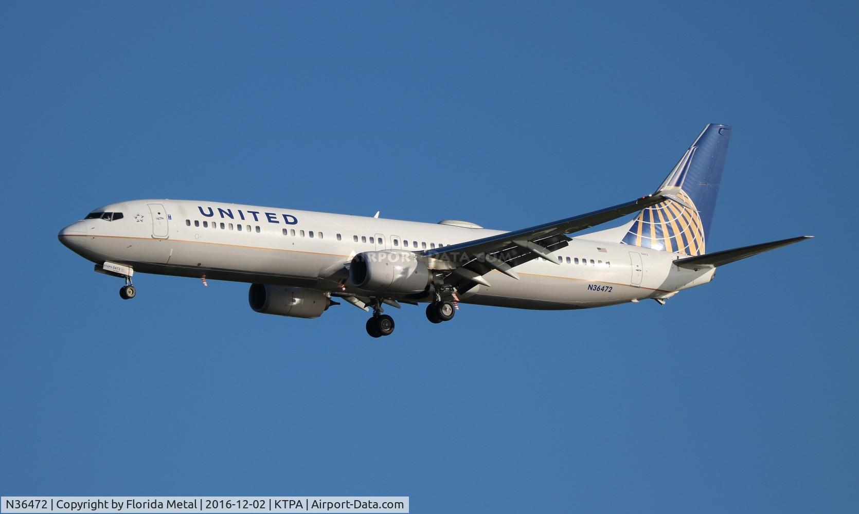 N36472, 2013 Boeing 737-924/ER C/N 31653, United 737-924