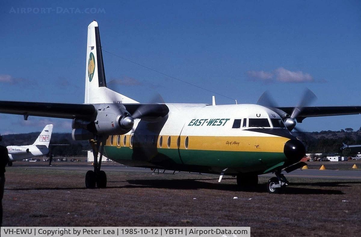 VH-EWU, 1981 Fokker F-27-500 Friendship C/N 10627, Taxying after arriving during the 1985 Bathurst Airport airshow.