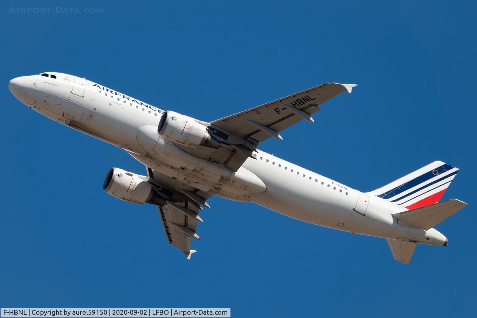 F-HBNL, 2012 Airbus A320-214 C/N 5129, take off from TLS