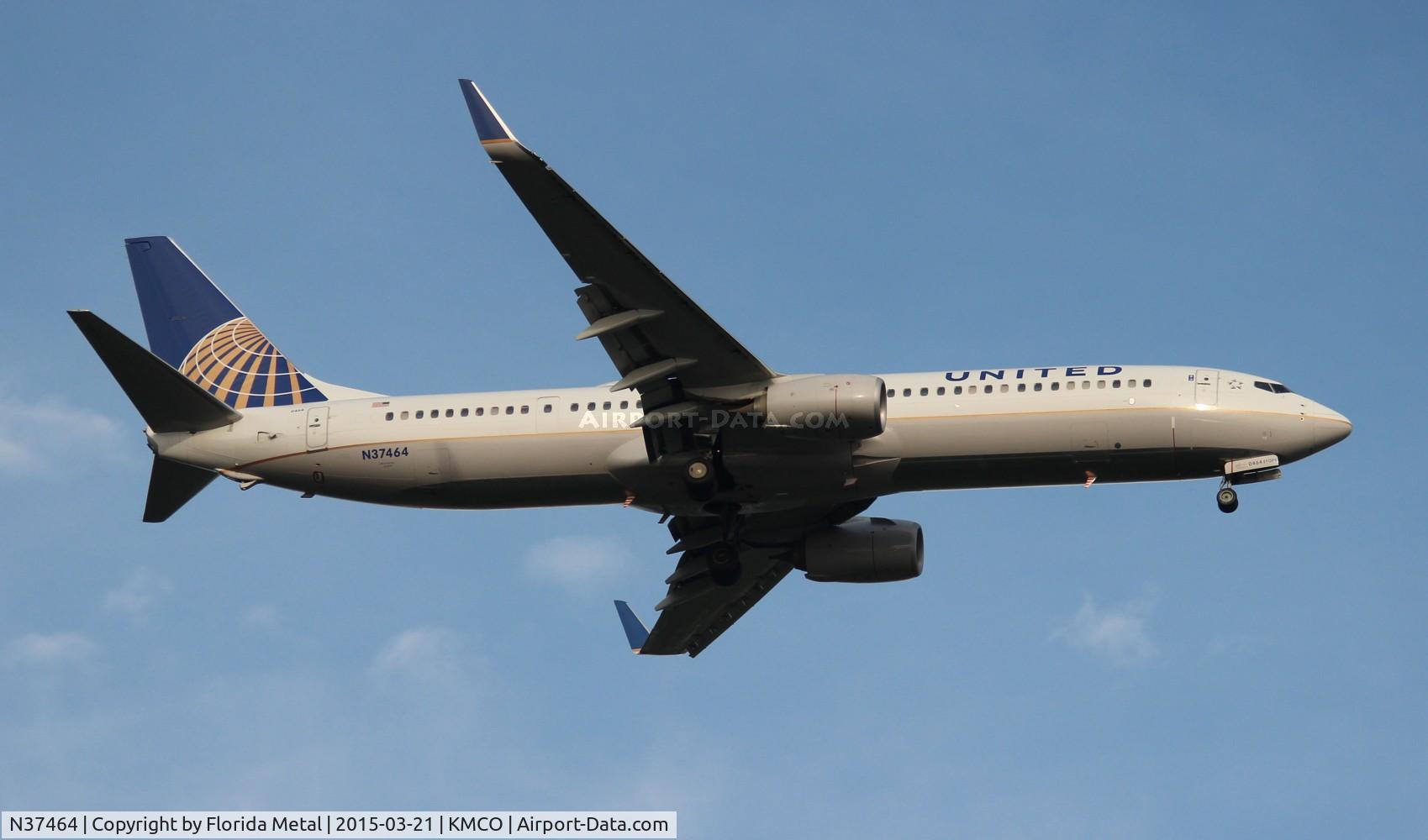 N37464, 2012 Boeing 737-924/ER C/N 41745, United 737-924