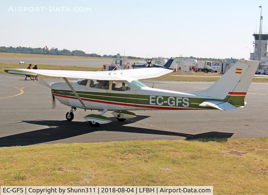 EC-GFS, Reims F172H Skyhawk C/N F1720635, Ready for new flight...