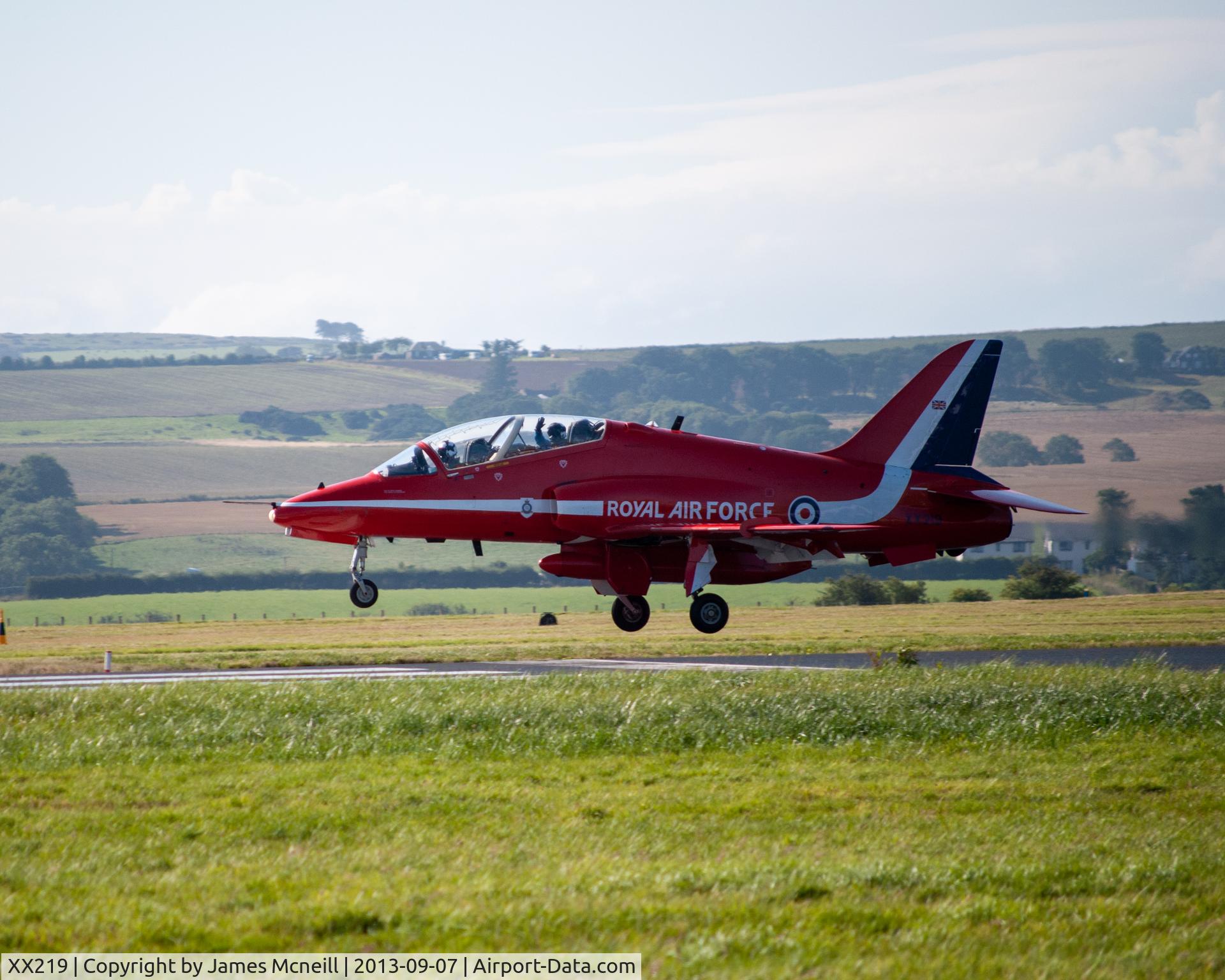 XX219, 1978 Hawker Siddeley Hawk T.1A C/N 055/312055, XX219 about to touch down at RAF Leuchars a few years ago