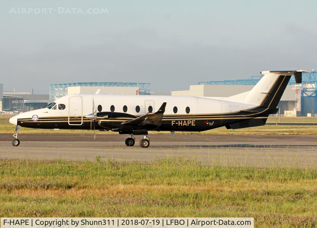 F-HAPE, 1999 Beech 1900D C/N UE-367, Taxiing to the Terminal. Twin Jet titles removed and used by Ministry of Interior in Twin Jet c/s with small French cockade on nose