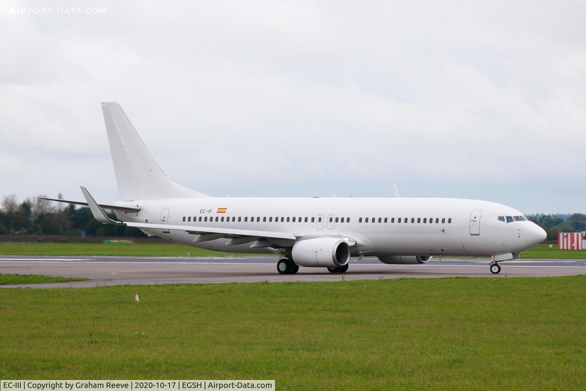 EC-III, 2002 Boeing 737-86Q C/N 30284, Departing from Norwich.