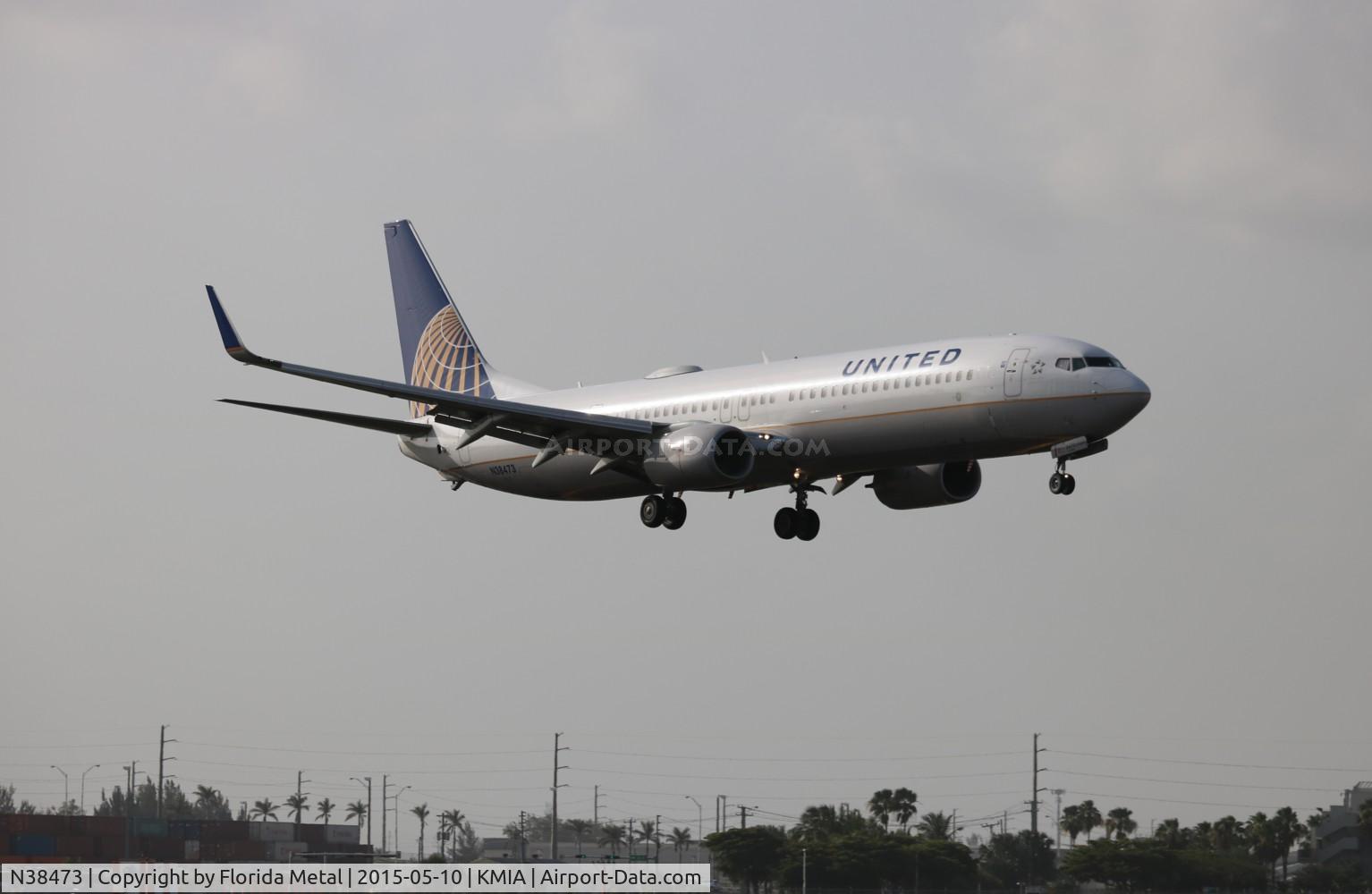 N38473, 2013 Boeing 737-924/ER C/N 38702, United 737-924