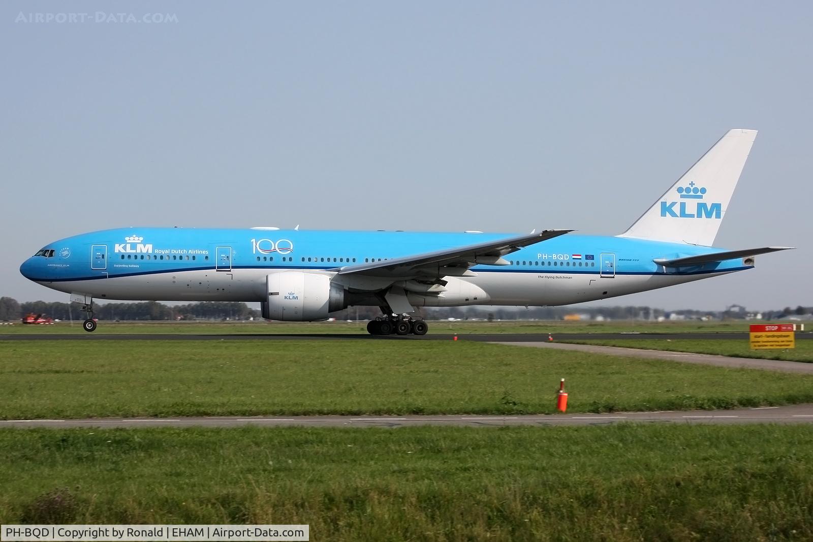 PH-BQD, 2003 Boeing 777-206/ER C/N 33713, at spl